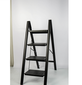 Four-tier extension ladder with strong and safe design and wide steps
