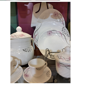 Arcopal set 60 pcs with a modern design blending soft lines and refined leaf patterns.
