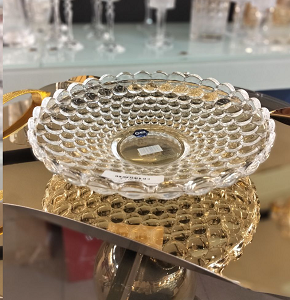 Living Home Glass Fruit Plate – Luxurious embossed design crafted from high-quality transparent glass. Ideal for serving desserts or fruits, adding a touch of elegance. LXGP001
