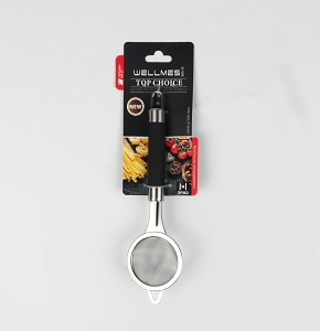 Tea and herb strainer with silicone-coated handle and hook Wellmes
