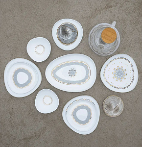 Diamond Arcopal 39-piece dinner set with thermal teapot 23026 G.