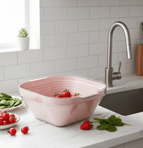 Lava Square Dish with Strainer
