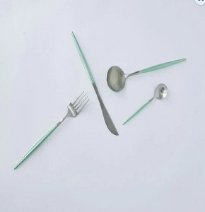 Set of 4 bouillon spoons silver with green handle code C12-10 GREEN
