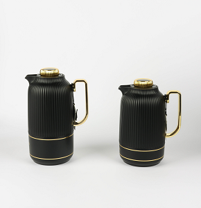 Set of 2 thermoses, 0.7 L + 1 L capacity