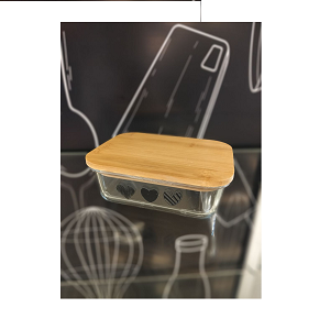 Large rectangular glass refrigerator container with heart design lid 
