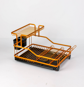 Golden dish drainer with luxurious and elegant design
