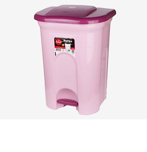 Al-Wataniya plastic trash bin, Grand Roca

