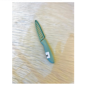 Camping knife with plastic handle – 5 inch 1005729