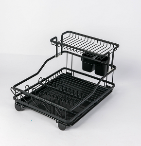 Black dish drainer with modern and elegant design
