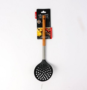 Wellmes Slotted Silicone Ladle with Wooden Handle – For Draining and Serving Dishes
