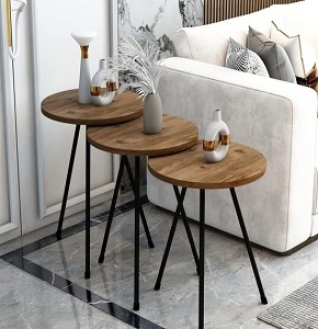A set of wooden serving tables, round sizes 3*1