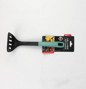 Wellmes Slotted Flat Spatula – For Stirring and Flipping Food
