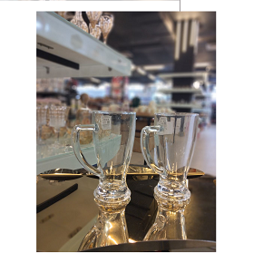 Living Home 2-piece large mug set with handle, thick glass and curved design resembling a tulip flower

