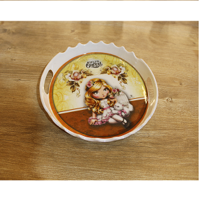 52956636: Melamine Serrated Tray No. 3 - Eye-catching and practical.
