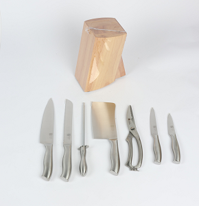  Knife Set 7-Piece with Stand: 8" Chef Knife, 8" Slicing Knife, 8" Bread Knife, 5" Utility Knife, 3.5" Paring Knife, Kitchen Scissors, and Peeler.