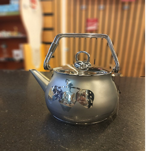 Safonix double-satin kettle, 1.5 L, pistol handle