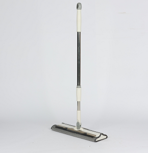 MOP WITH Flat surface with wide head and flexible base, equipped with an adjustable metal handle and turquoise body