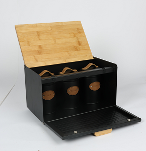 Four-piece spice set: three jars and a multi-color bread box